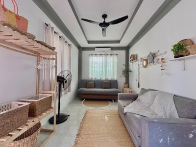 Familiesuite met balkon — Sea Dreamer Beachfront Apartments